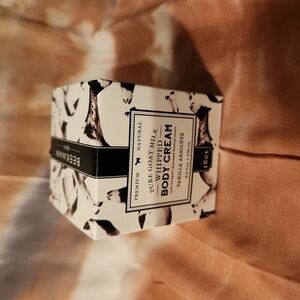 Beekman 1802 Whipped Body Cream Vanilla Absolute 8 oz